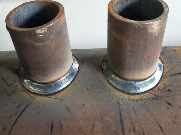 焊接機(jī)器人對環(huán)縫工件實(shí)現(xiàn)全位置焊接 焊接機(jī)器人對環(huán)縫工件實(shí)現(xiàn)全位置焊接