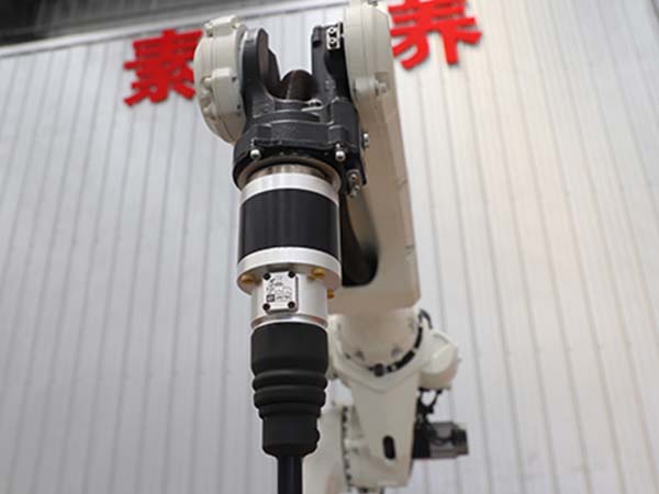 機器人焊接設(shè)備具備傳感器技術(shù)優(yōu)勢 機器人焊接設(shè)備具備傳感器技術(shù)優(yōu)勢